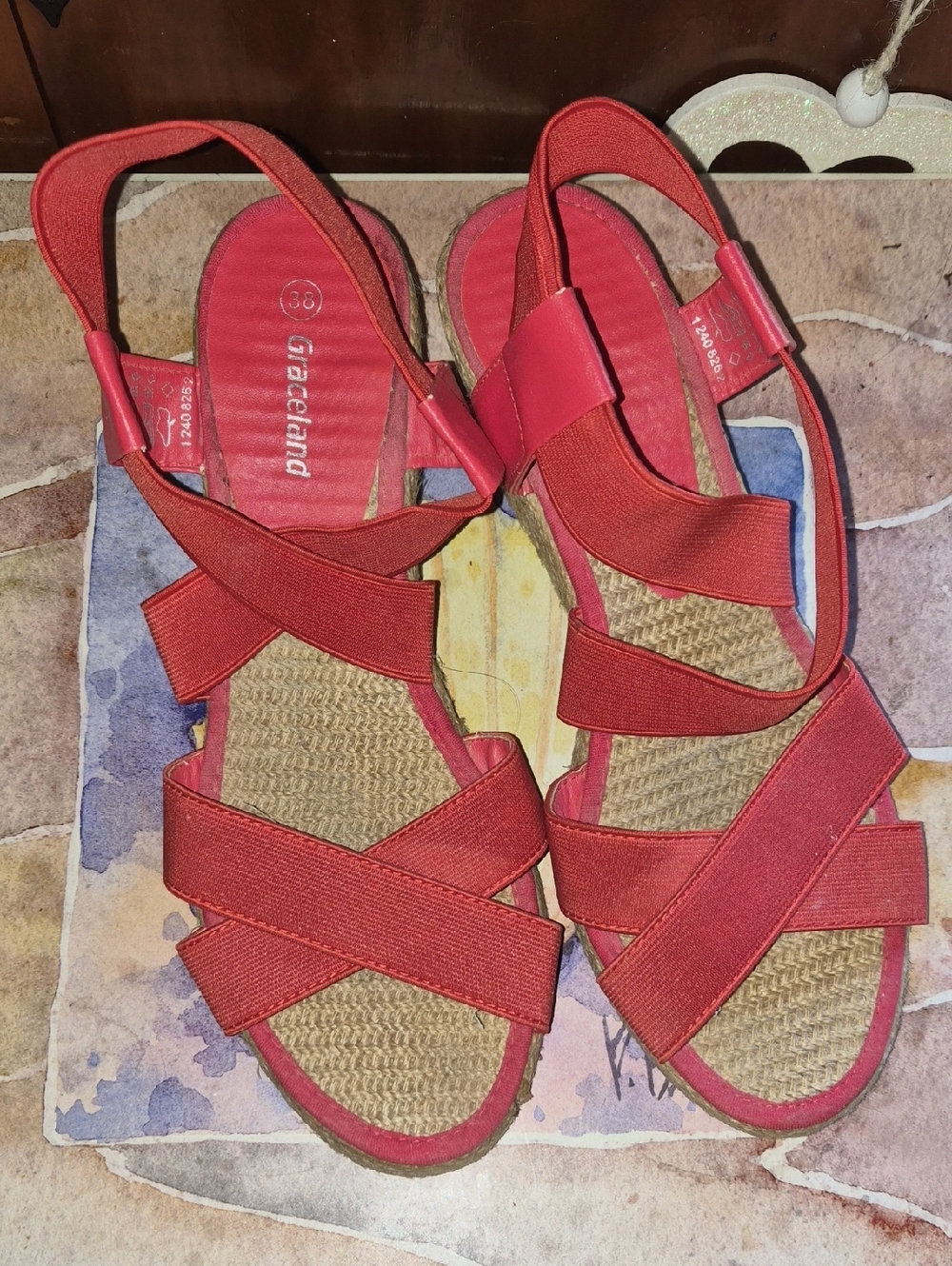 Graceland Coral-Red Crossband Elastic Sandals for Women Sz 38